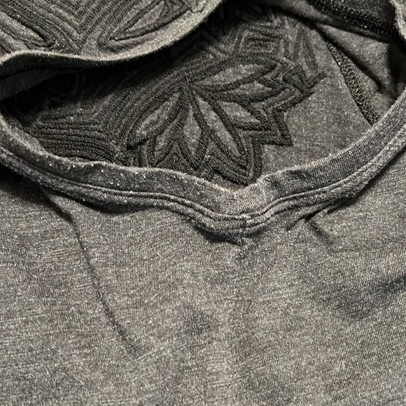 GAP Gray Embroidered Tank Top - Picture 13 of 14